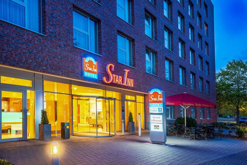 Plaza Premium Karlsruhe Hotel Екстериор снимка